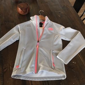 NORTHFACE GIRLS ZIPUP SWEATSHIRT SIZE 10/12